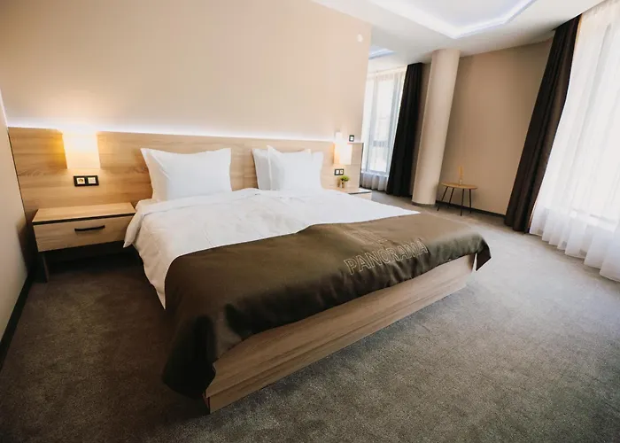 панорама Hotel 4*